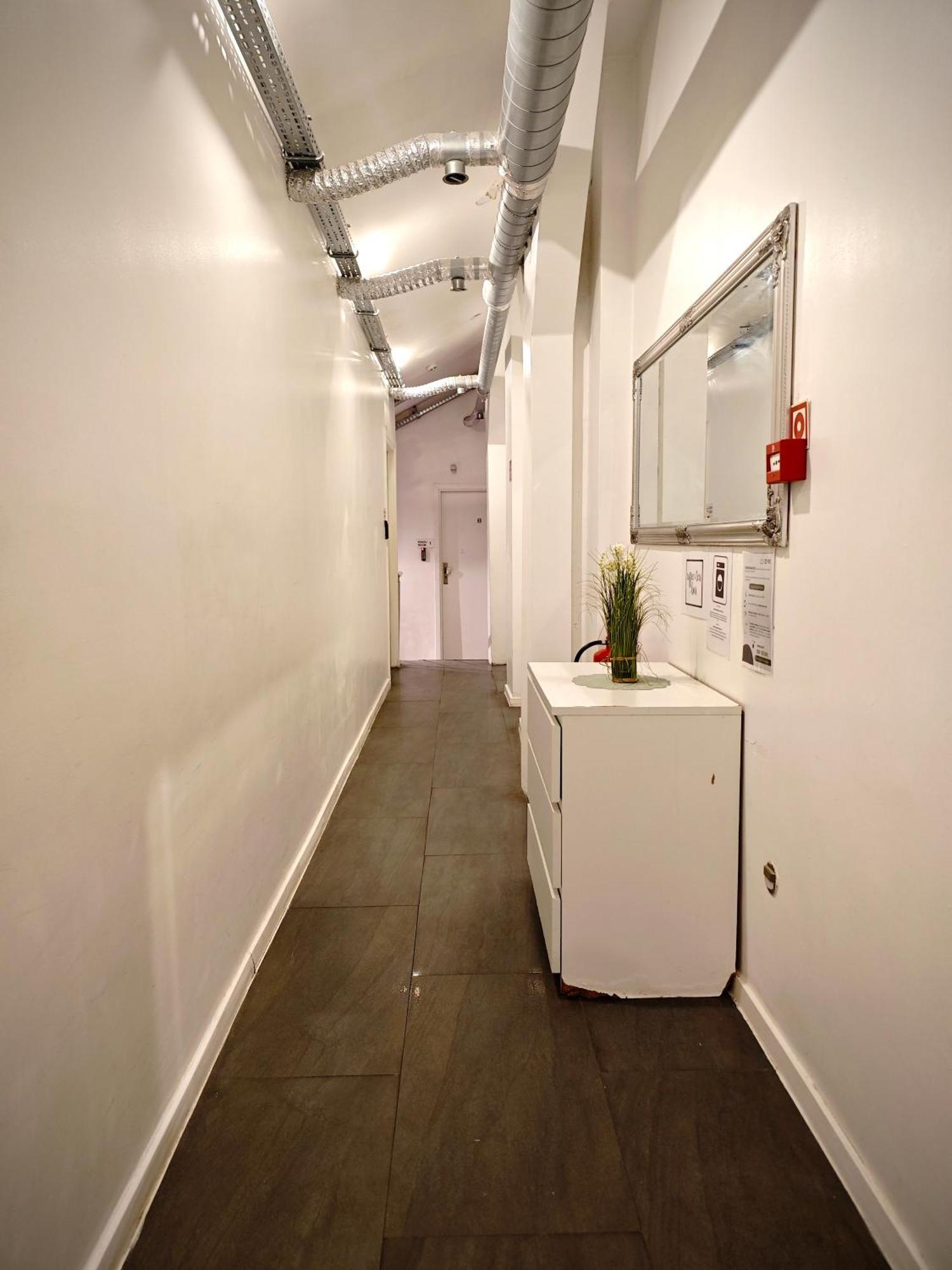 Apartamenty Hoza Attic Studio Варшава Екстериор снимка