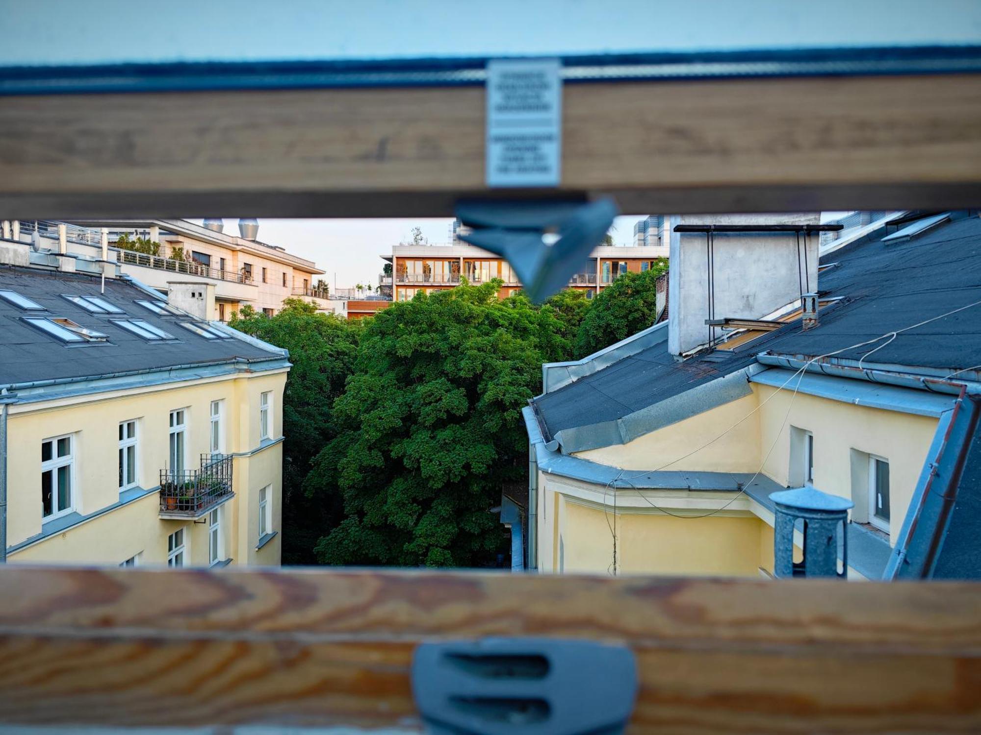 Apartamenty Hoza Attic Studio Варшава Екстериор снимка